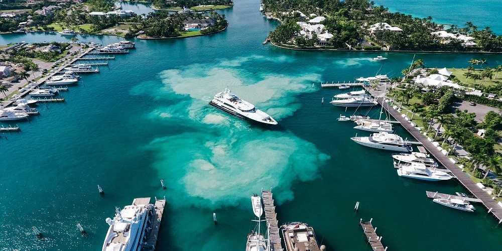 Have Fun in Bahamas With Miami Blue Yacht Rental Services