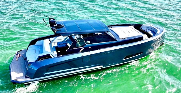45' Vanquish Yacht Miami Blue Yacht Rental