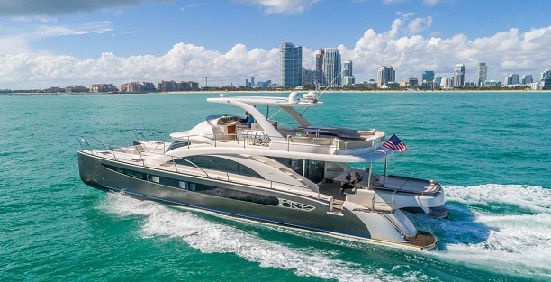 62' Power Catamaran Yacht Miami Blue Yacht Rental