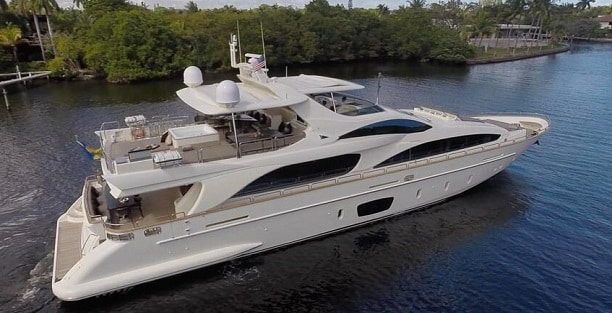 Azimut 105' Yacht Miami Blue Yacht Rental