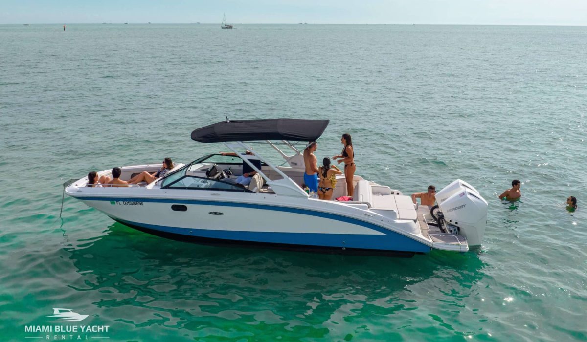 All You Need to Know About Booking a Boat Charter in Miami